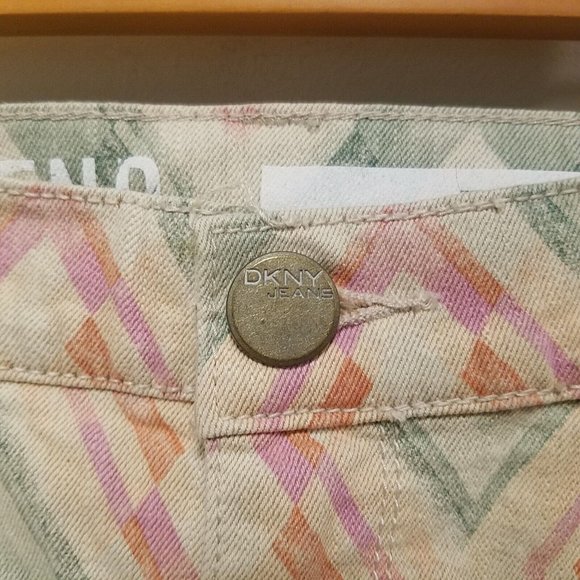 DKNY Jeans Shorts Size 4 Tie Dye City Boyfriend Orange Green Diamond Argyle - Picture 7 of 14